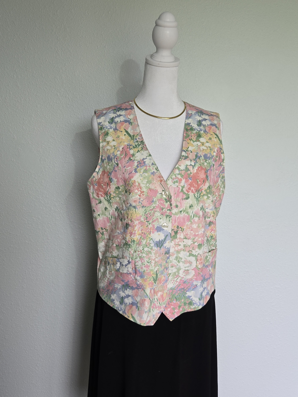 Cottagecore, Pastel Summer, Fairy Floral Vest Orvis Womens Small.